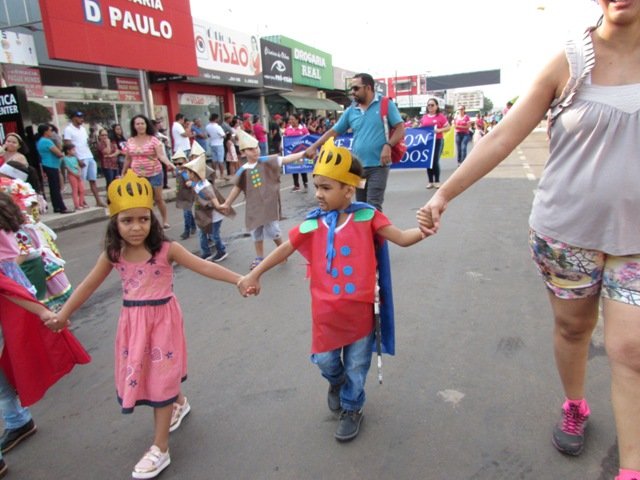 Desfile 7 de Setembro Colider parte 002