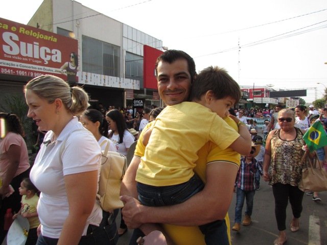 Desfile 7 de Setembro Colider parte 002