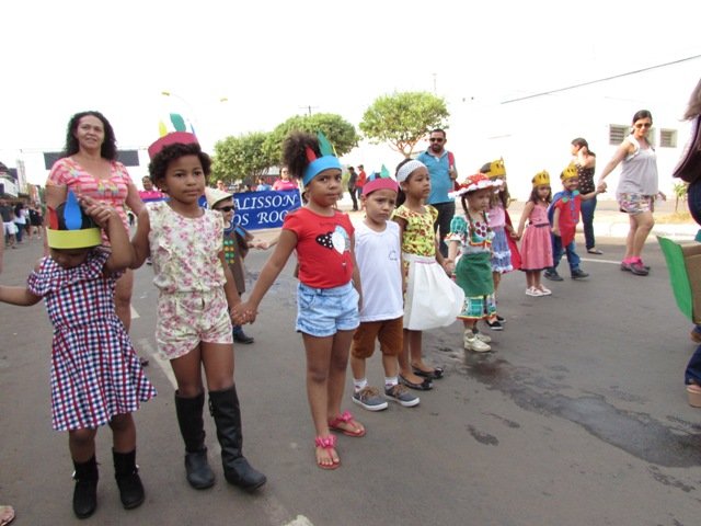 Desfile 7 de Setembro Colider parte 002