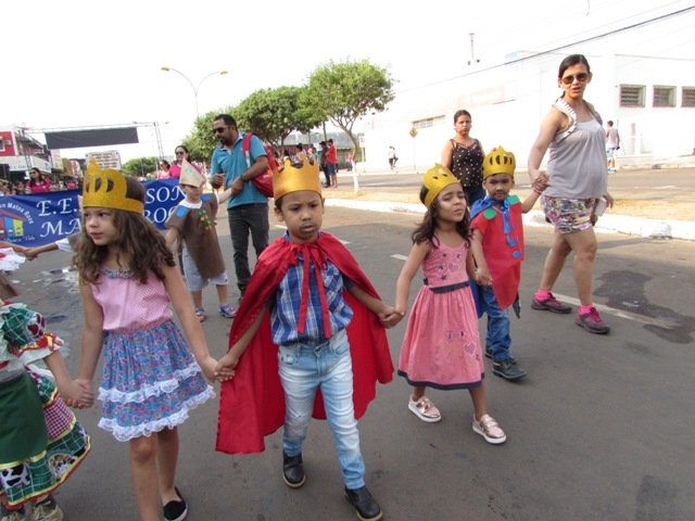 Desfile 7 de Setembro Colider parte 002