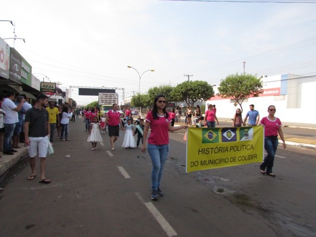 Desfile 7 de Setembro Colider parte 002