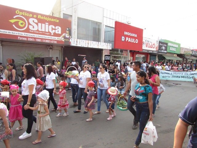 Desfile 7 de Setembro Colider parte 002