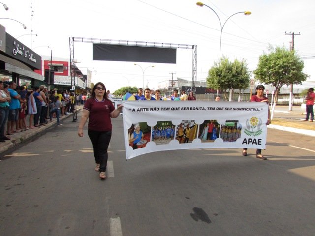 Desfile 7 de Setembro Colider parte 003