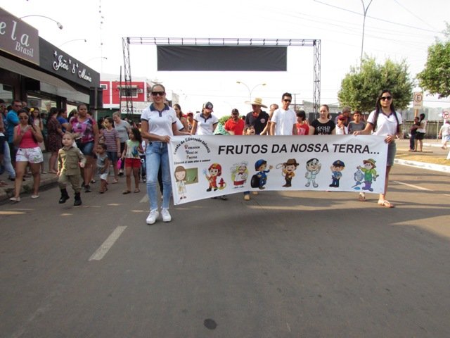 Desfile 7 de Setembro Colider parte 003