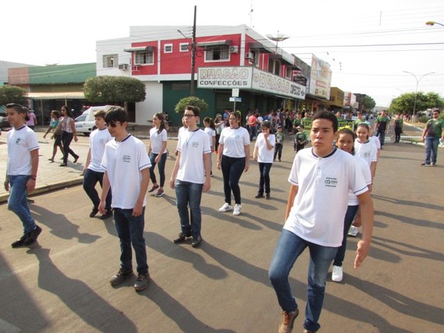 Desfile 7 de Setembro Colider parte 003