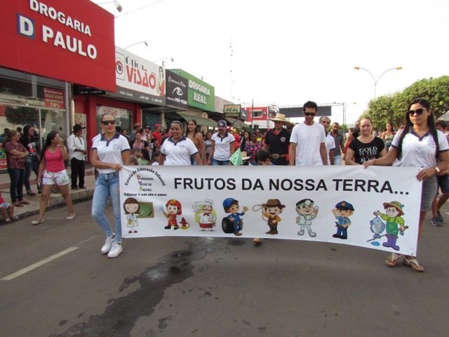 Desfile 7 de Setembro Colider parte 003