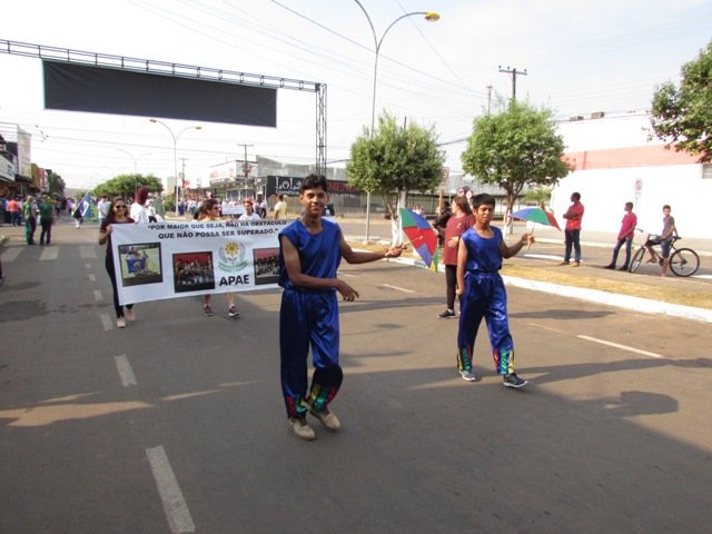 Desfile 7 de Setembro Colider parte 003