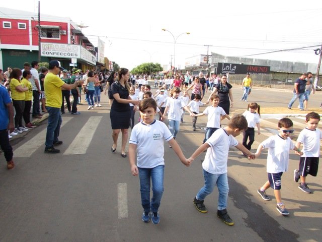 Desfile 7 de Setembro Colider parte 003