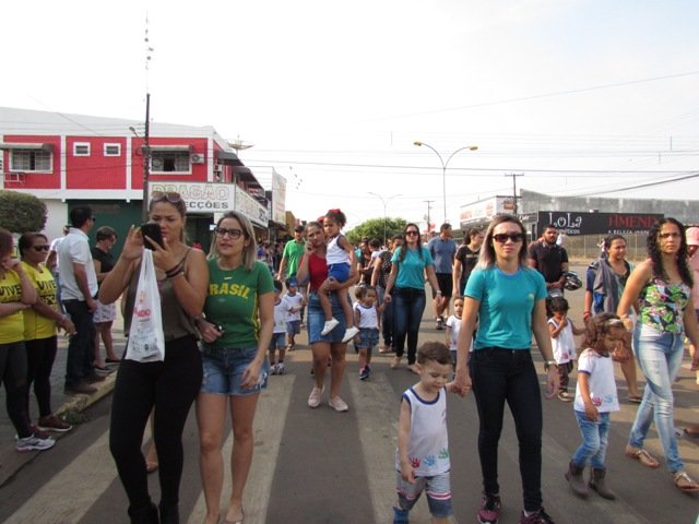 Desfile 7 de Setembro Colider parte 003