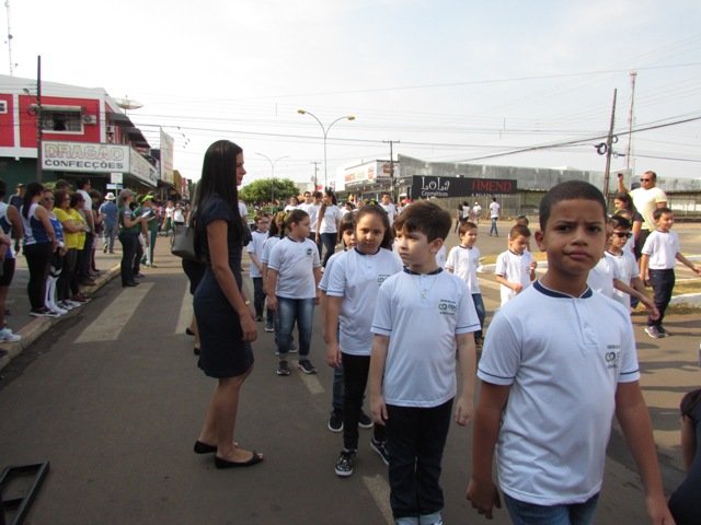 Desfile 7 de Setembro Colider parte 003