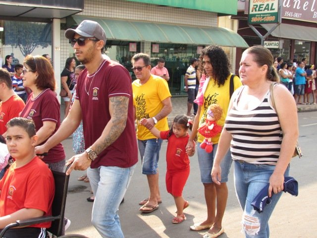 Desfile 7 de Setembro Colider parte 003
