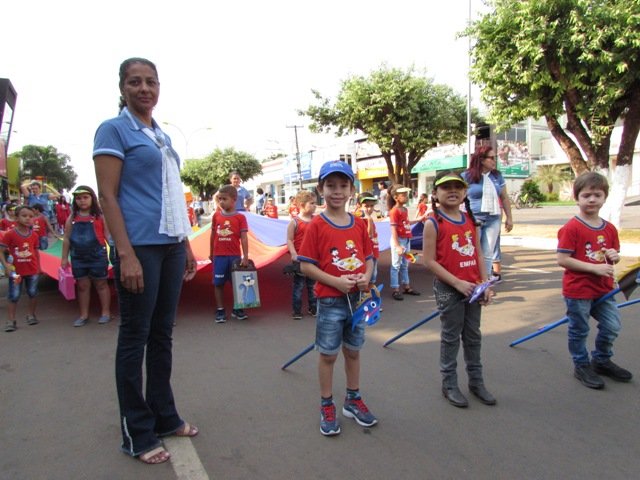 Desfile 7 de Setembro Colider parte 004