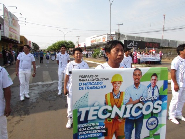 Desfile 7 de Setembro Colider parte 004