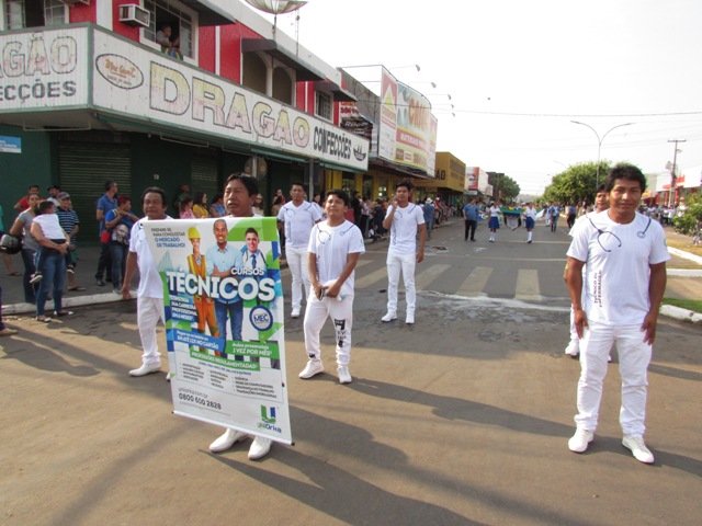Desfile 7 de Setembro Colider parte 004