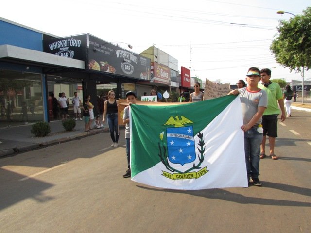 Desfile 7 de Setembro Colider parte 005