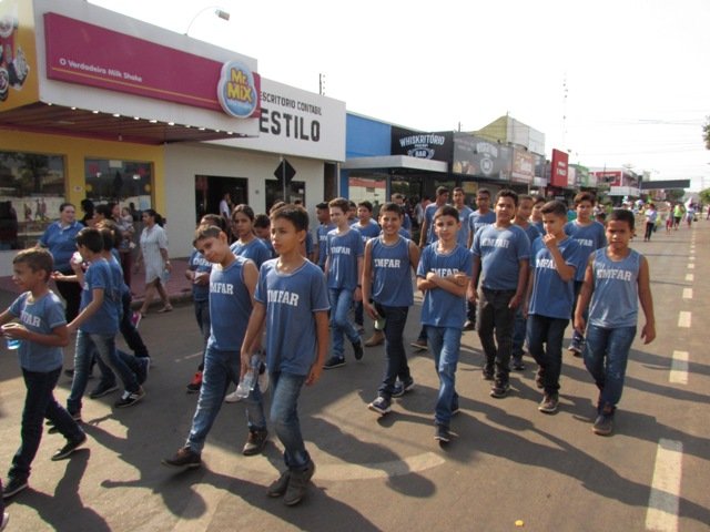 Desfile 7 de Setembro Colider parte 005