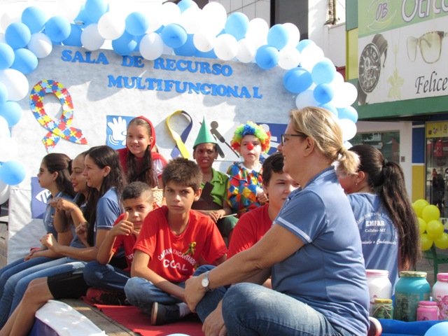 Desfile 7 de Setembro Colider parte 005