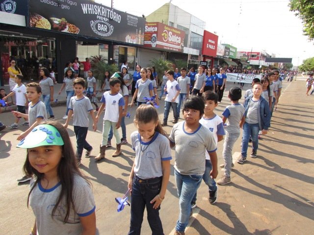 Desfile 7 de Setembro Colider parte 006
