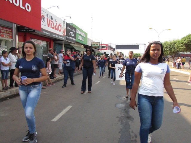Desfile 7 de Setembro Colider parte 006