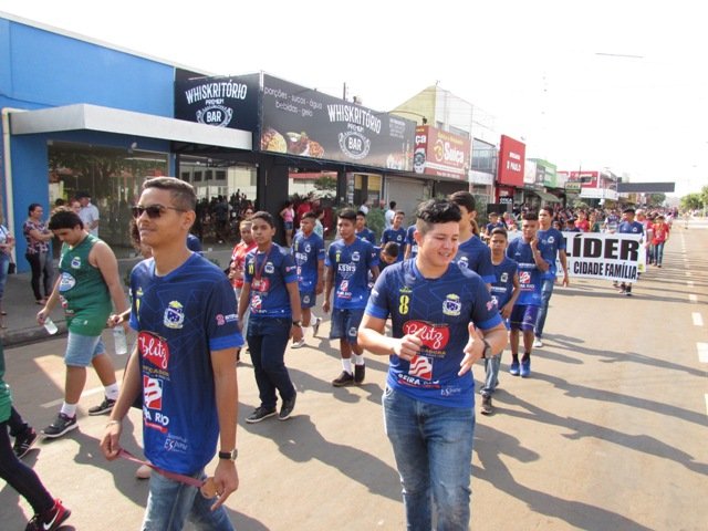 Desfile 7 de Setembro Colider parte 006