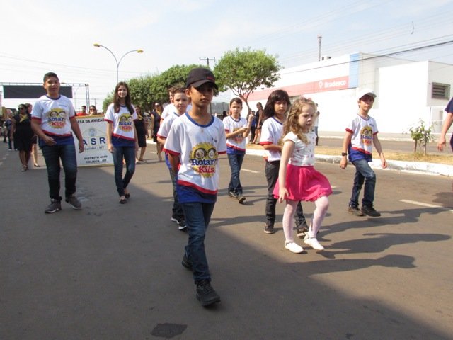 Desfile 7 de Setembro Colider parte 007