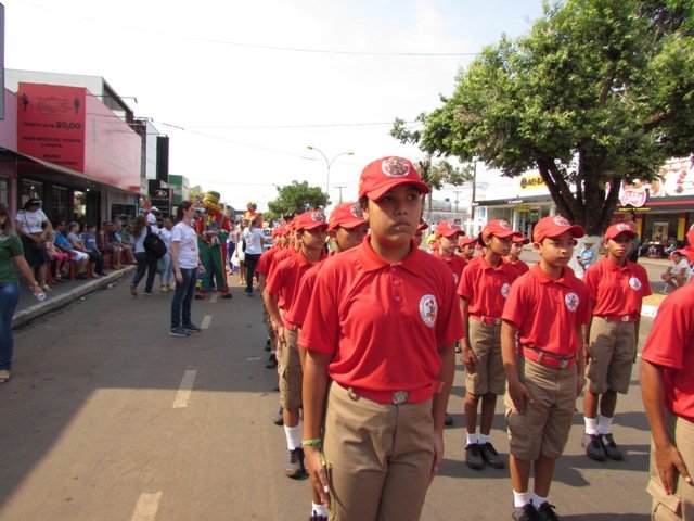 Desfile 7 de Setembro Colider parte 008