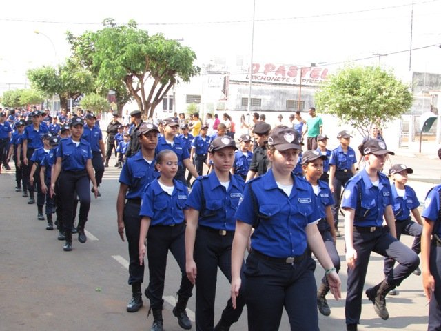 Desfile 7 de Setembro Colider parte 008