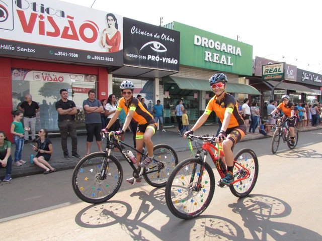Desfile 7 de Setembro Colider parte 009