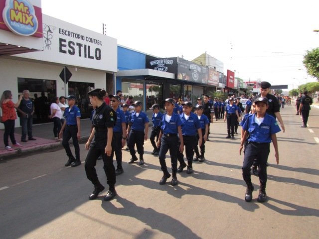 Desfile 7 de Setembro Colider parte 009