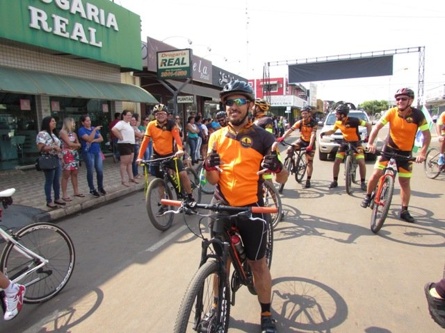 Desfile 7 de Setembro Colider parte 009