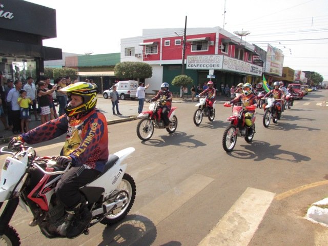 Desfile 7 de Setembro Colider parte 009