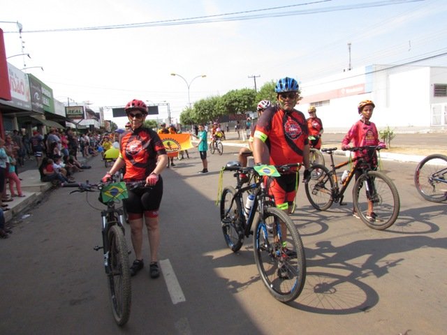 Desfile 7 de Setembro Colider parte 009