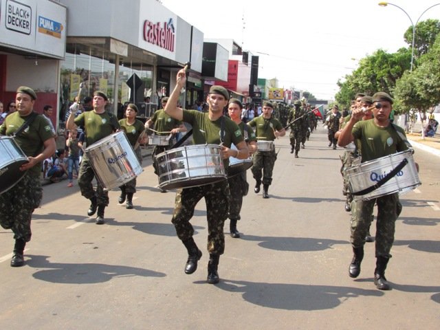 Desfile 7 de Setembro Colider parte 010