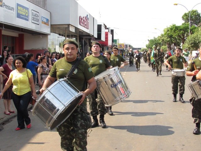 Desfile 7 de Setembro Colider parte 010