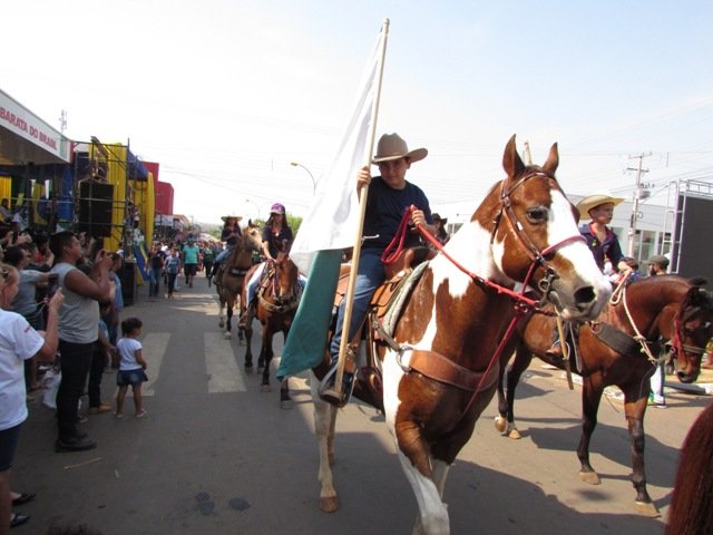 Desfile 7 de Setembro Colider parte 011