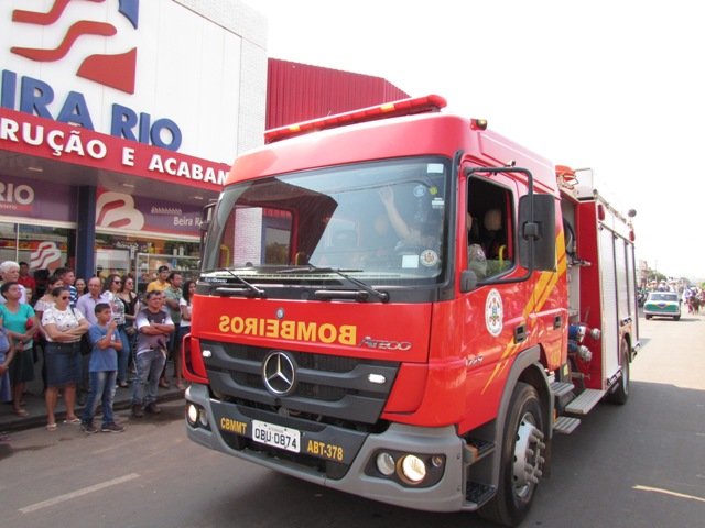 Desfile 7 de Setembro Colider parte 011