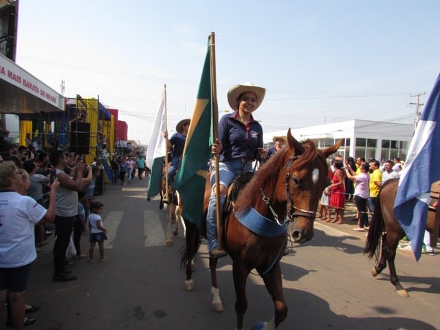 Desfile 7 de Setembro Colider parte 011