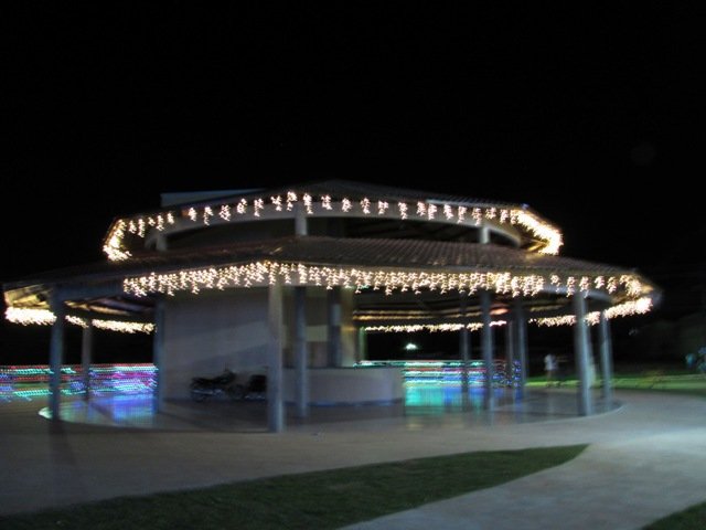 Inaugurada Luzes Natalinas Lago Pioneiros Colider