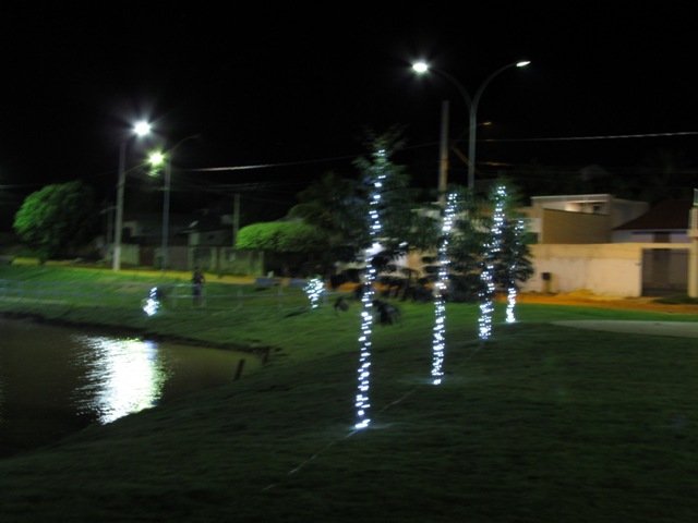 Inaugurada Luzes Natalinas Lago Pioneiros Colider