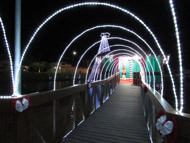 Inaugurada Luzes Natalinas Lago Pioneiros Colider