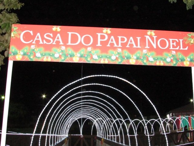 Inaugurada Luzes Natalinas Lago Pioneiros Colider