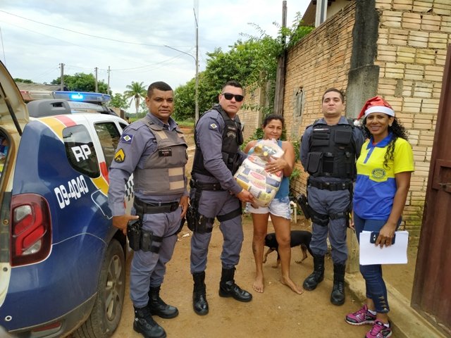 Entrega Cestas do Natal Solidario de Colíder
