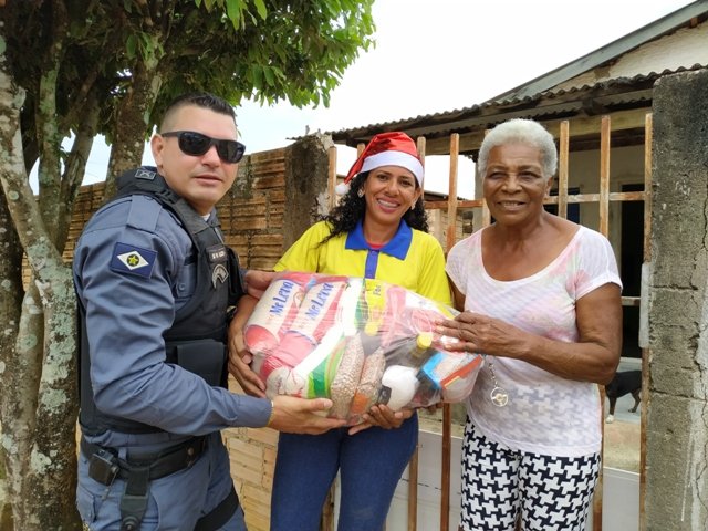 Entrega Cestas do Natal Solidario de Colíder
