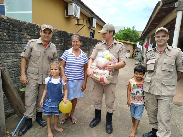 Entrega Cestas do Natal Solidario de Colíder