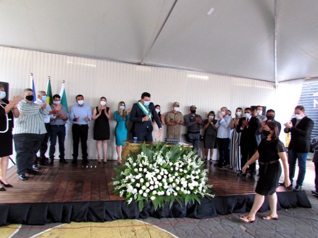Prefeito Maninho dá posse Secretarios parte 003