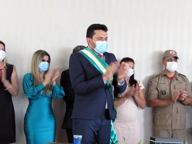 Prefeito Maninho dá posse Secretarios parte 003