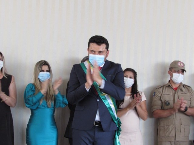 Prefeito Maninho dá posse Secretarios parte 003
