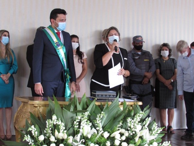 Prefeito Maninho dá posse Secretarios parte 003