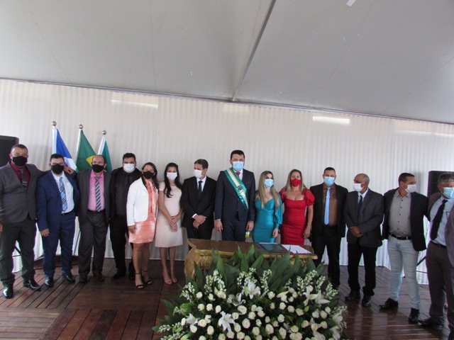 Prefeito Maninho dá posse Secretarios parte 003