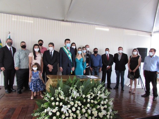 Prefeito Maninho dá posse Secretarios parte 003